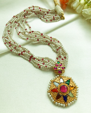 Nauheer Jewels